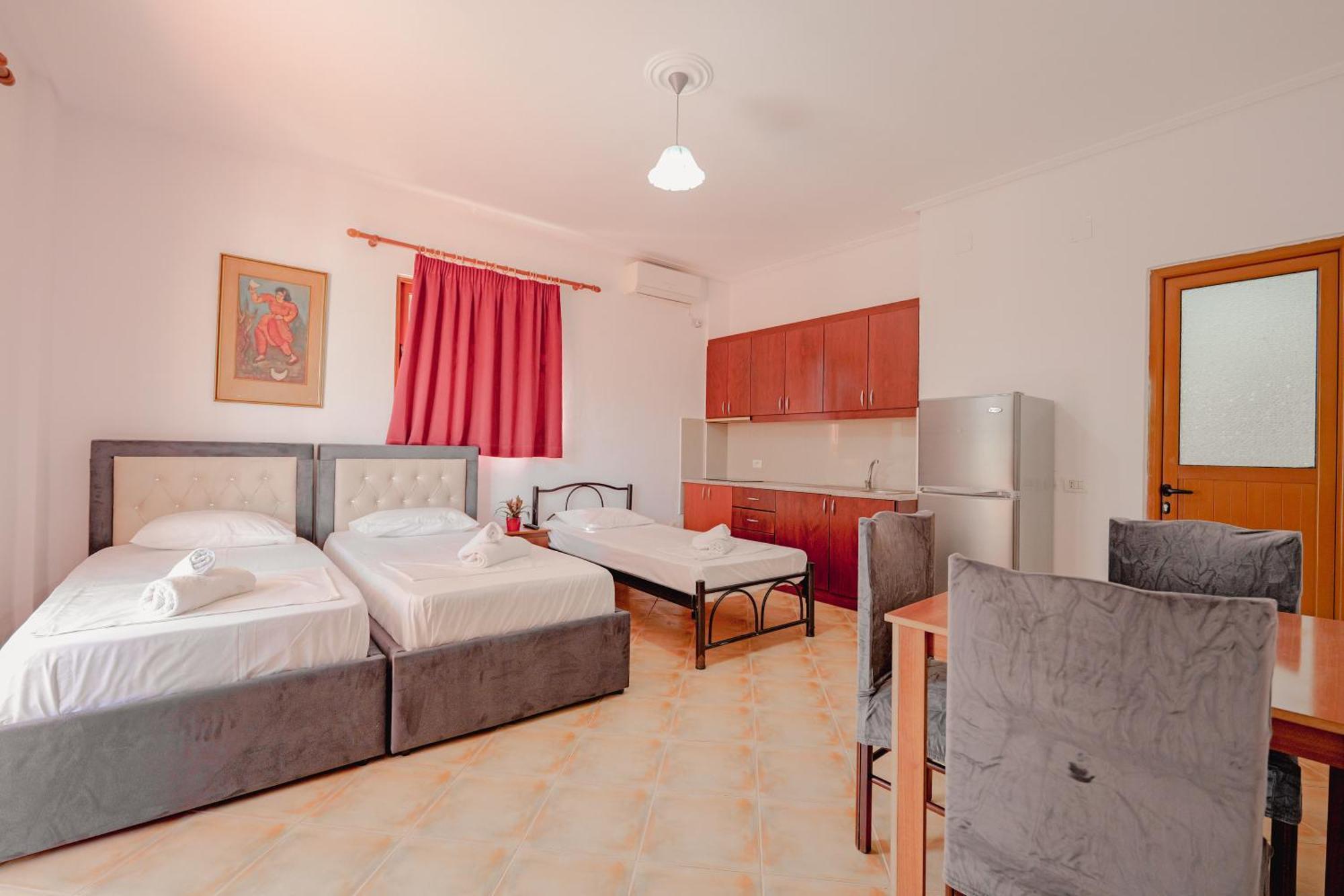 Apartament Cozy Downtown Ksamil