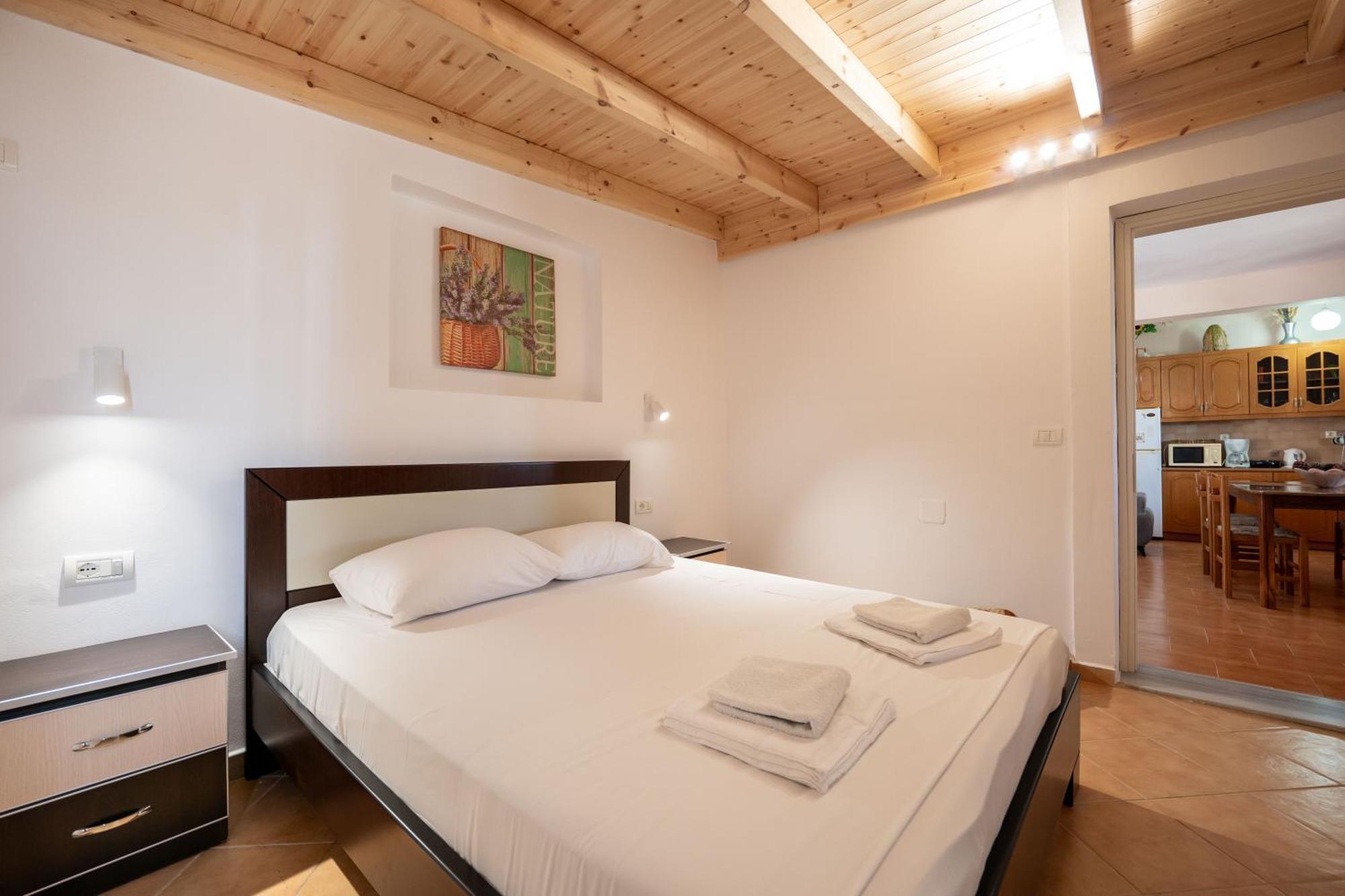 Cozy Downtown Apartament *